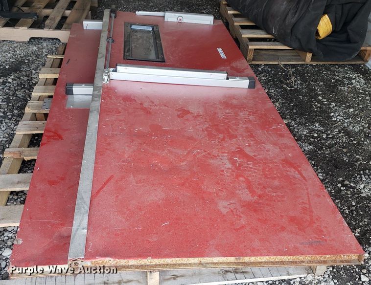 image for item IP9367 (2) 83" x 32" steel doors