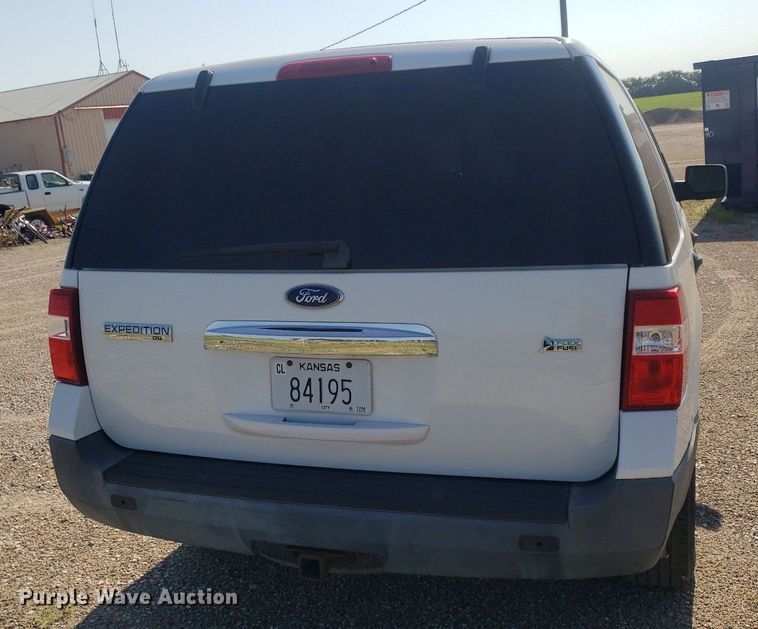 image for item IP9369 2010 Ford Expedition  SUV
