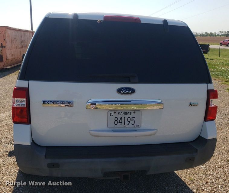 image for item IP9369 2010 Ford Expedition  SUV