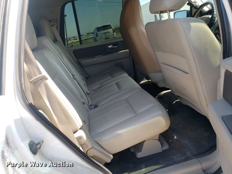 image for item IP9369 2010 Ford Expedition  SUV