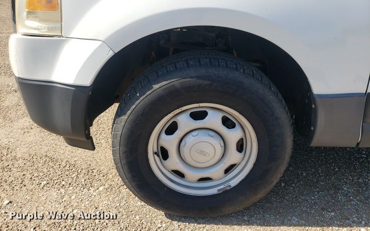 image for item IP9369 2010 Ford Expedition  SUV