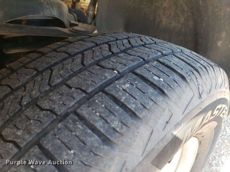 image for item IP9369 2010 Ford Expedition  SUV