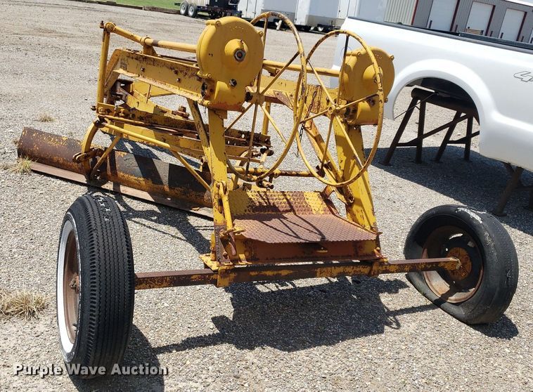 image for item IP9377 Pull type scraper