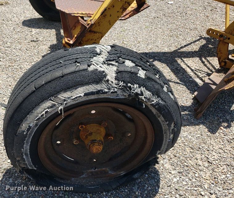 image for item IP9377 Pull type scraper