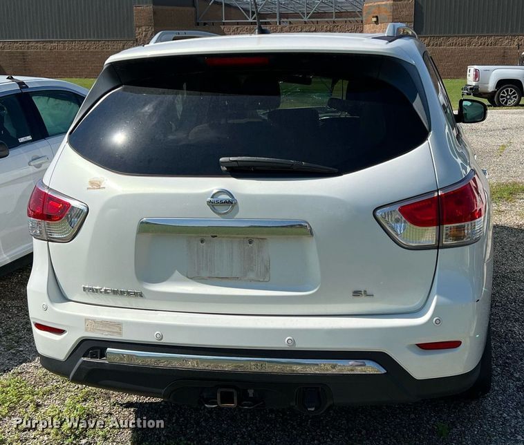 image for item IR9250 2013 Nissan Pathfinder  SUV