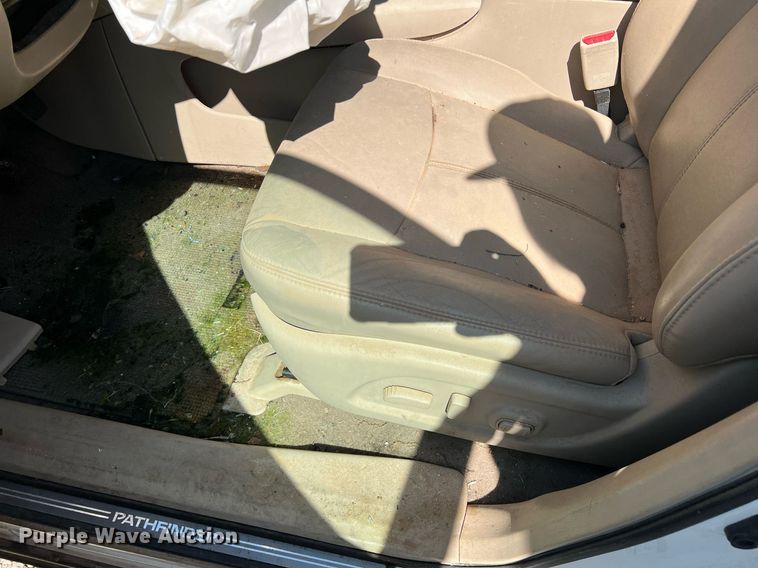 image for item IR9250 2013 Nissan Pathfinder  SUV