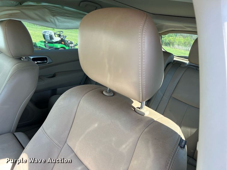 image for item IR9250 2013 Nissan Pathfinder  SUV