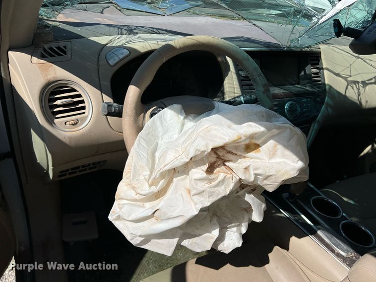 image for item IR9250 2013 Nissan Pathfinder  SUV