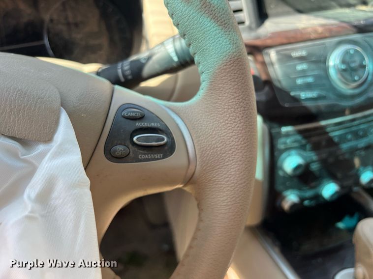 image for item IR9250 2013 Nissan Pathfinder  SUV