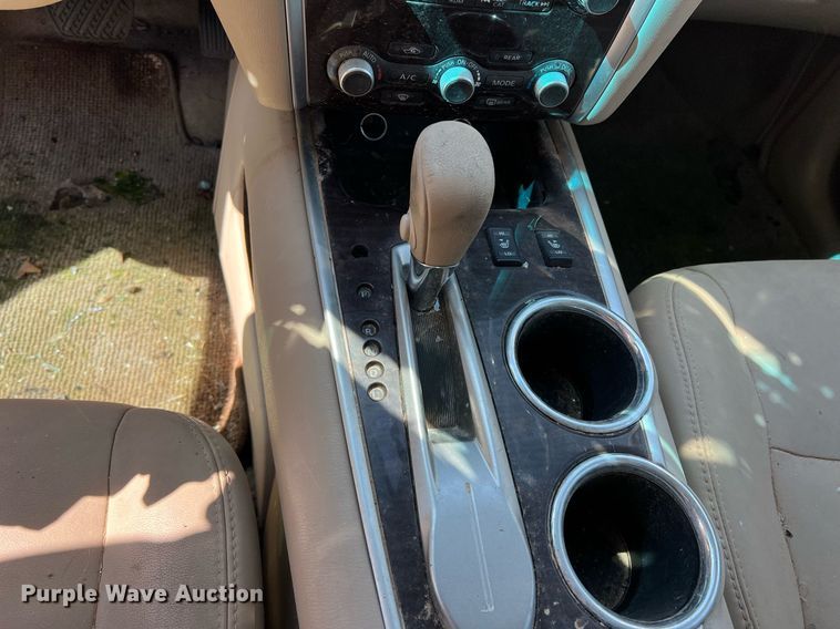 image for item IR9250 2013 Nissan Pathfinder  SUV