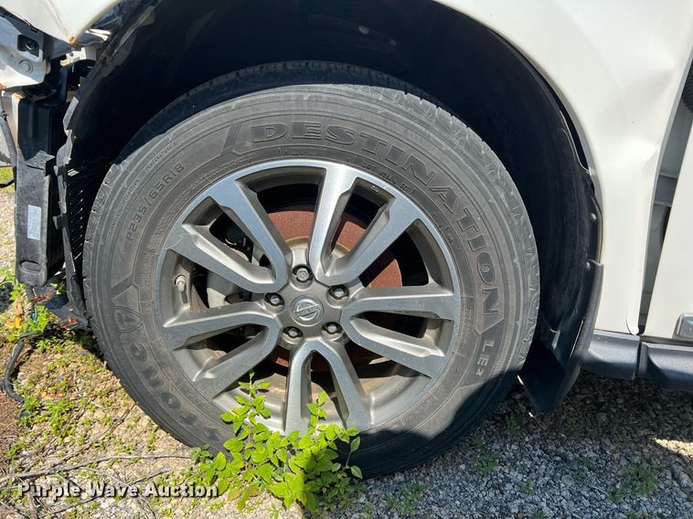 image for item IR9250 2013 Nissan Pathfinder  SUV