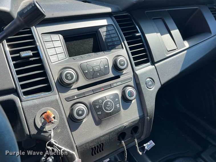 image for item IR9252 2019 Ford Taurus Police Interceptor