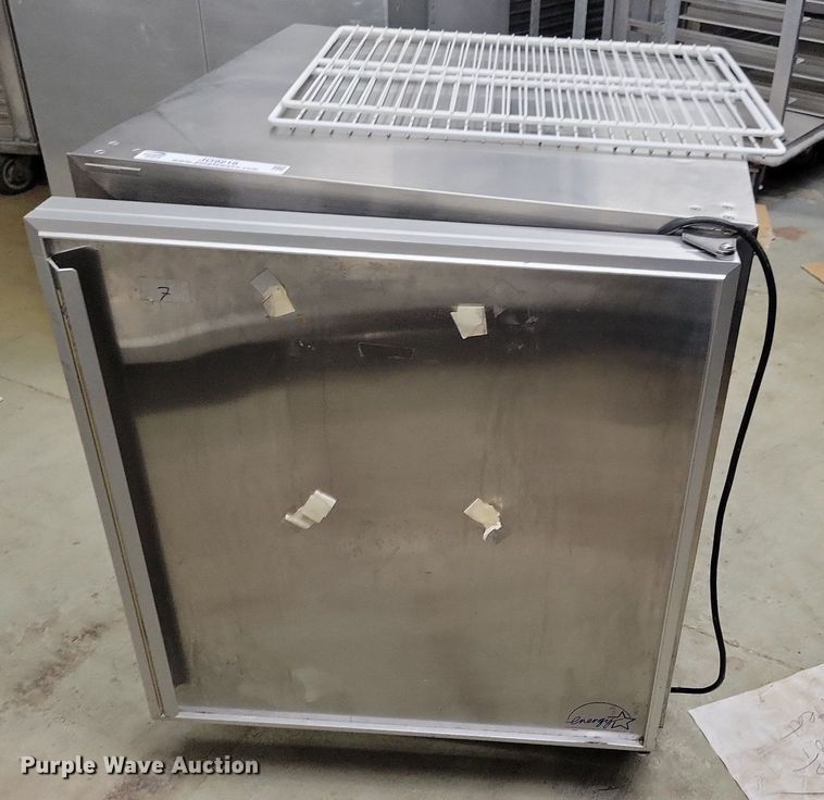 image for item JO9218 Silver King SKR27  refrigerator