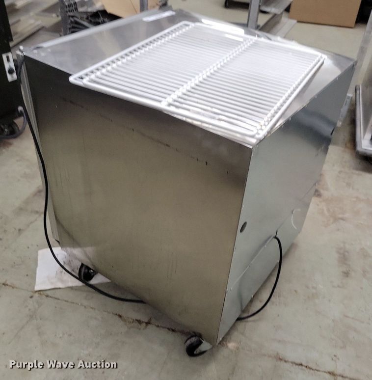 image for item JO9218 Silver King SKR27  refrigerator