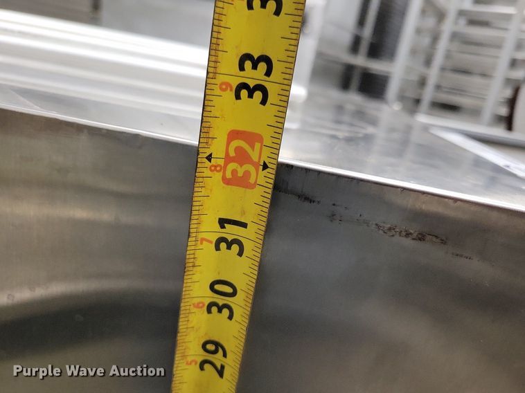 image for item JO9218 Silver King SKR27  refrigerator