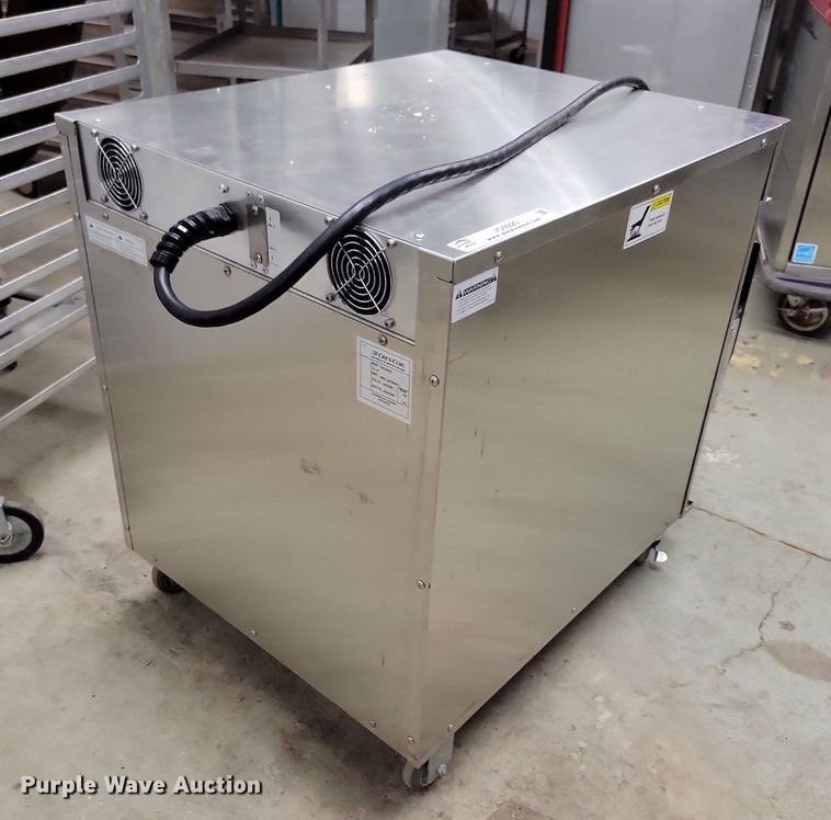 image for item JO9220 Cres Cor 750CHSSD  commercial oven