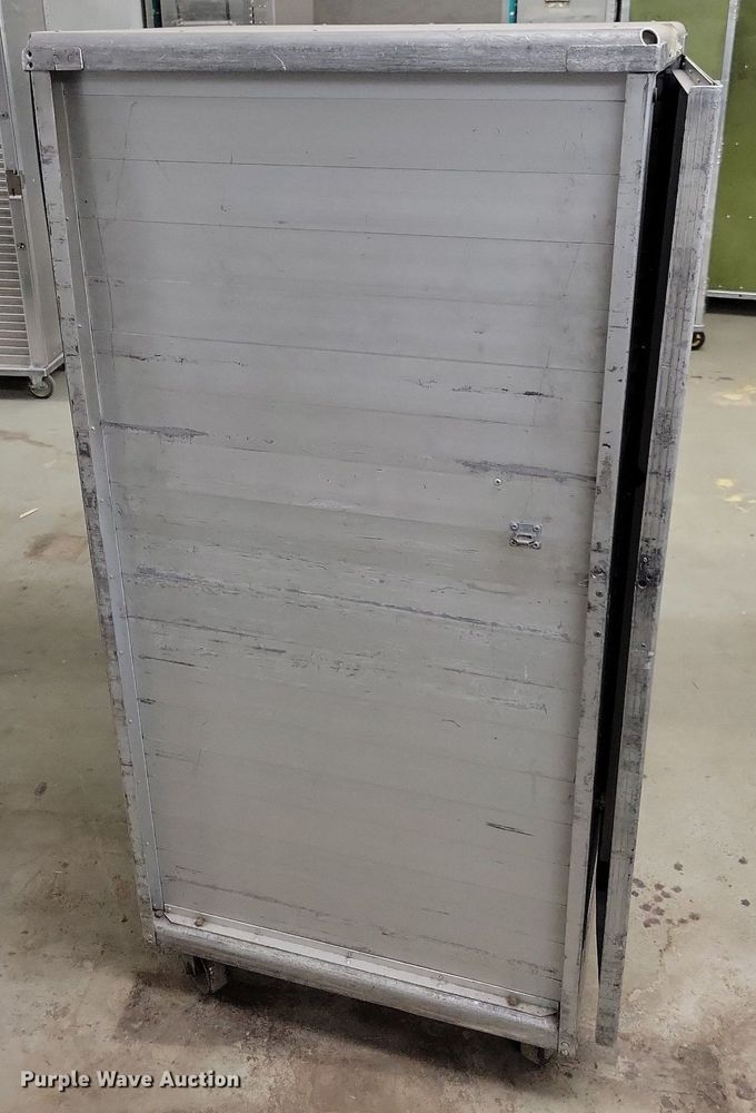 image for item JO9221 (2) tray racks