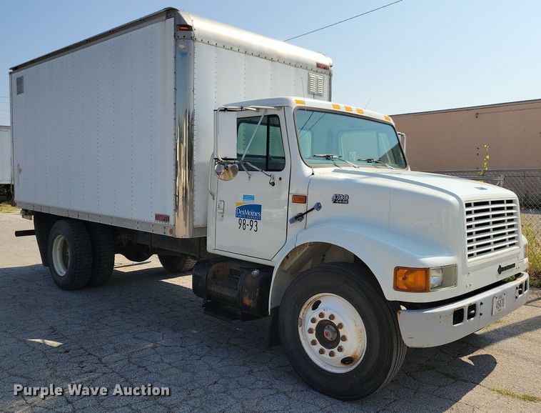 image for item JO9229 1998 International 4700  box truck