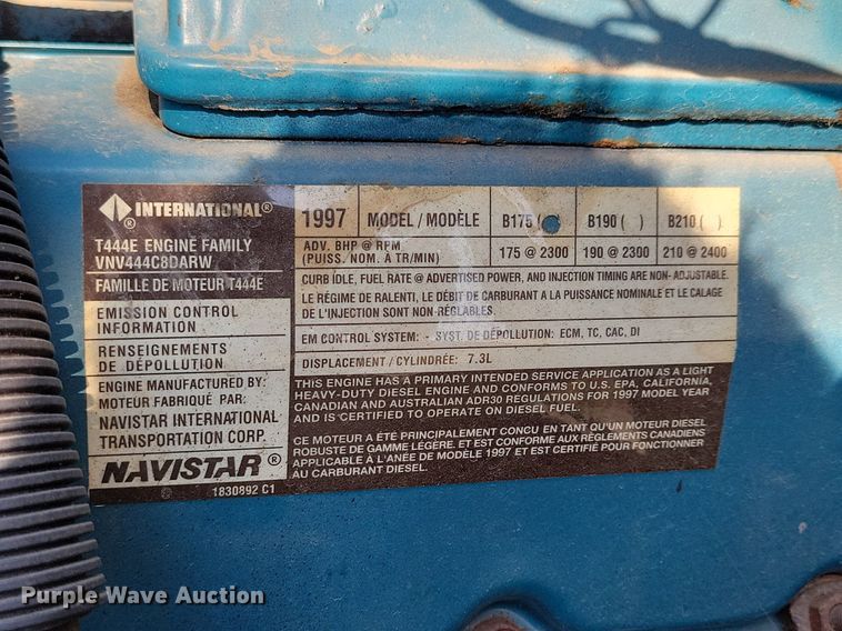 image for item JO9229 1998 International 4700  box truck