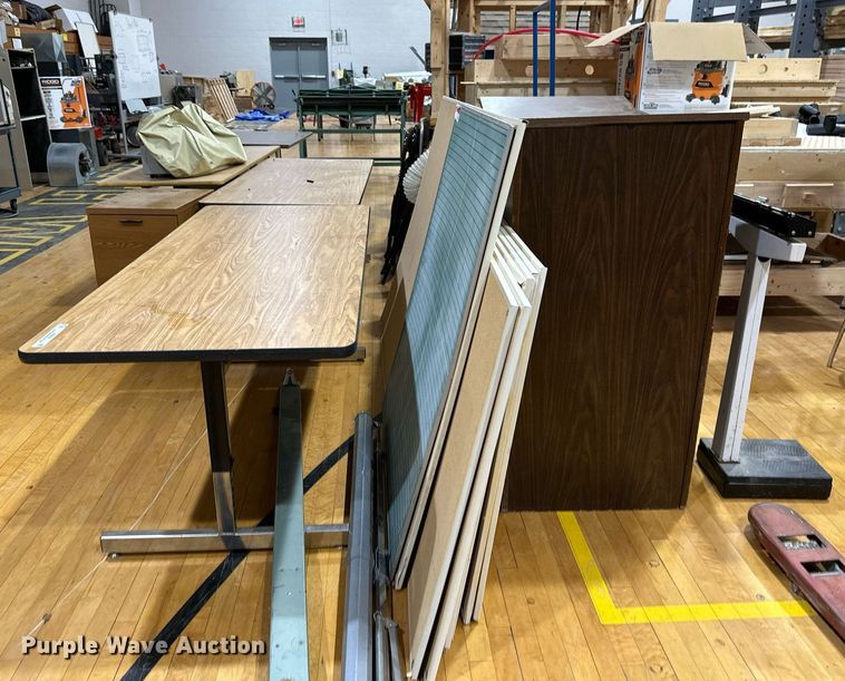 image for item JX9034 Office supplies and equipment