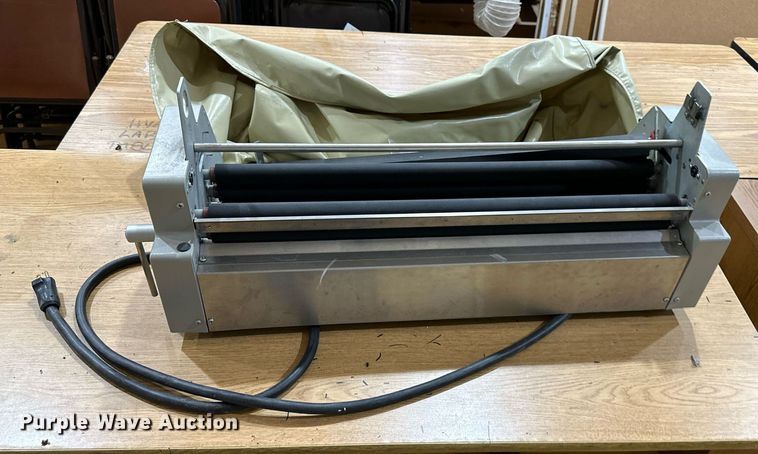 image for item JX9034 Office supplies and equipment