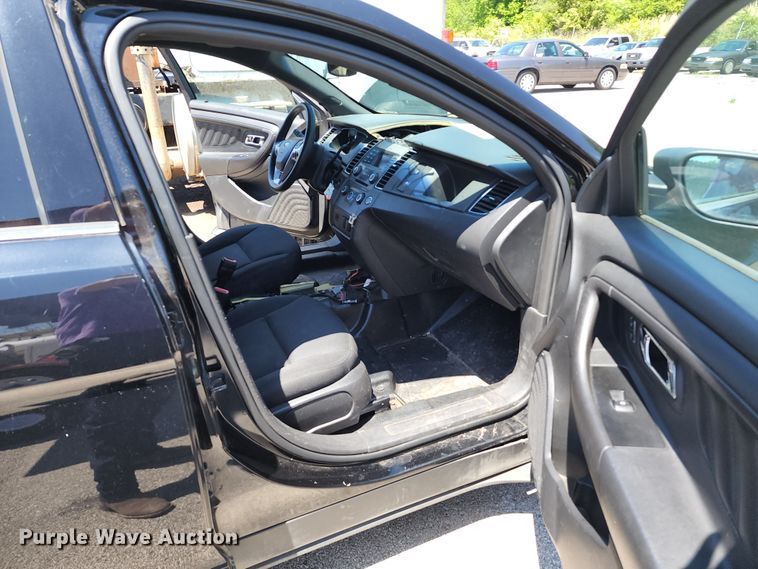 image for item KE9984 2015 Ford Taurus Police Interceptor