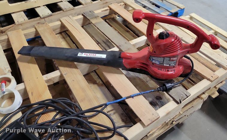 image for item KW9755 Toro  lawn equipment