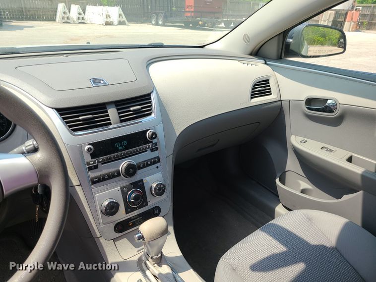 image for item LE9206 2009 Chevrolet Malibu