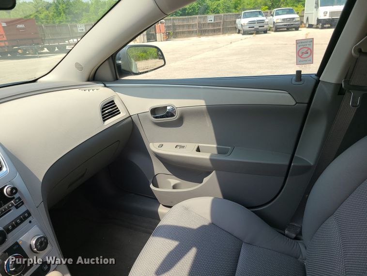 image for item LE9206 2009 Chevrolet Malibu