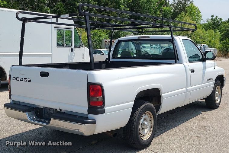 image for item LE9209 1999 Dodge Ram 1500  pickup truck