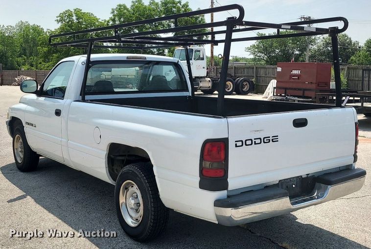 image for item LE9209 1999 Dodge Ram 1500  pickup truck