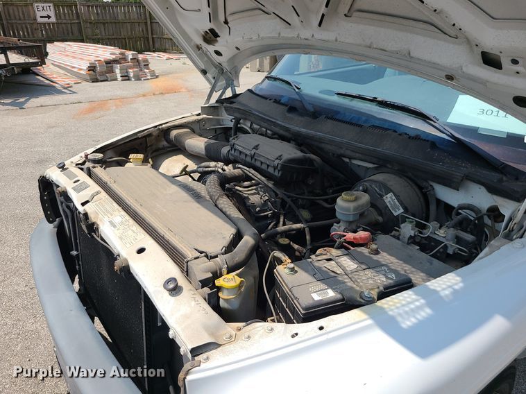 image for item LE9209 1999 Dodge Ram 1500  pickup truck