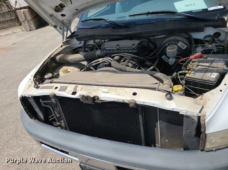 image for item LE9209 1999 Dodge Ram 1500  pickup truck