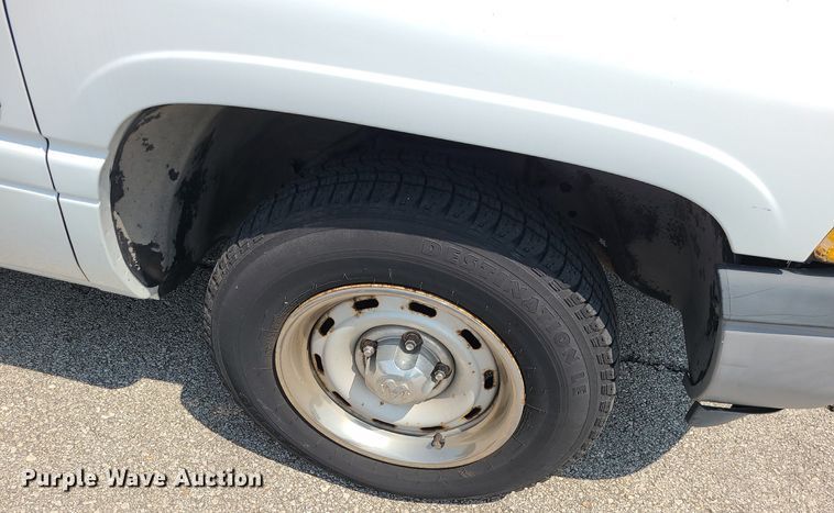 image for item LE9209 1999 Dodge Ram 1500  pickup truck