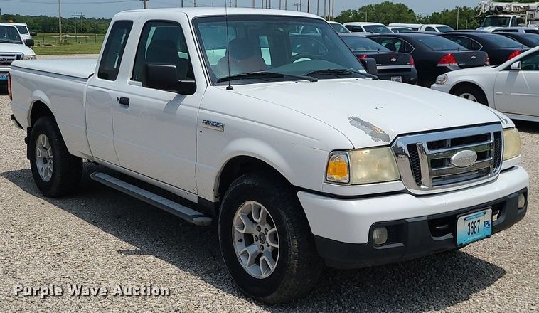 image for item LE9211 2007 Ford Ranger  SuperCab pickup truck