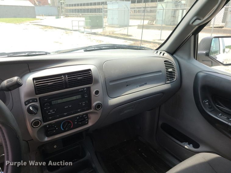 image for item LE9211 2007 Ford Ranger  SuperCab pickup truck