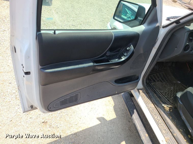 image for item LE9212 2011 Ford Ranger  SuperCab pickup truck