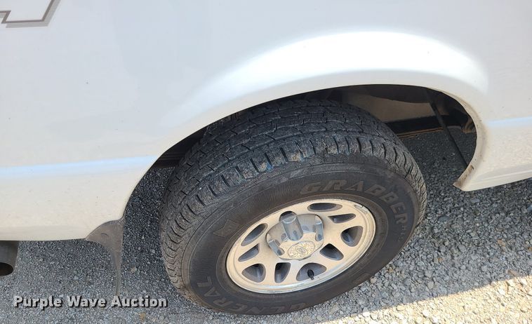 image for item LE9212 2011 Ford Ranger  SuperCab pickup truck