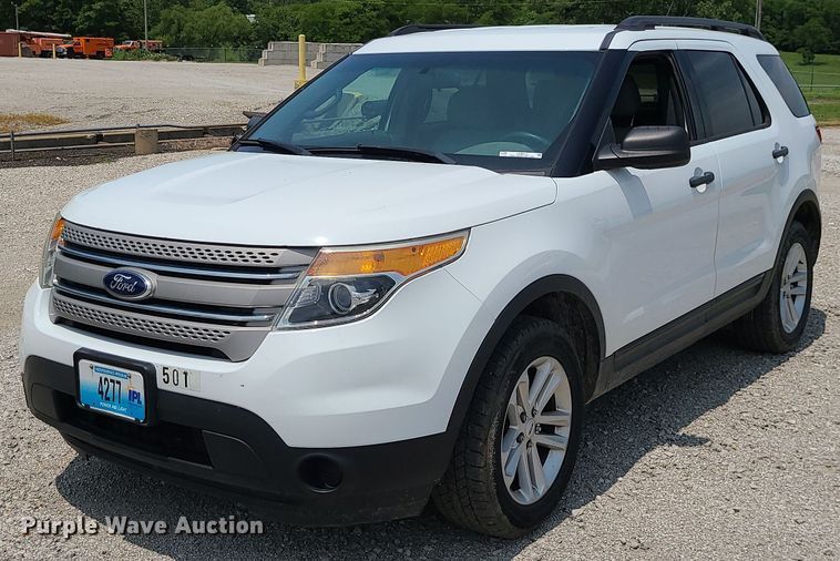 image for item LE9213 2015 Ford Explorer  SUV