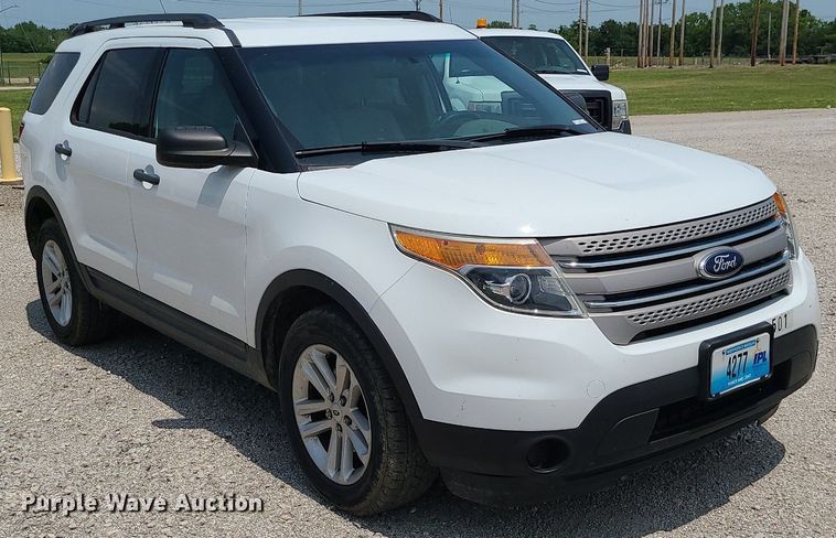 image for item LE9213 2015 Ford Explorer  SUV