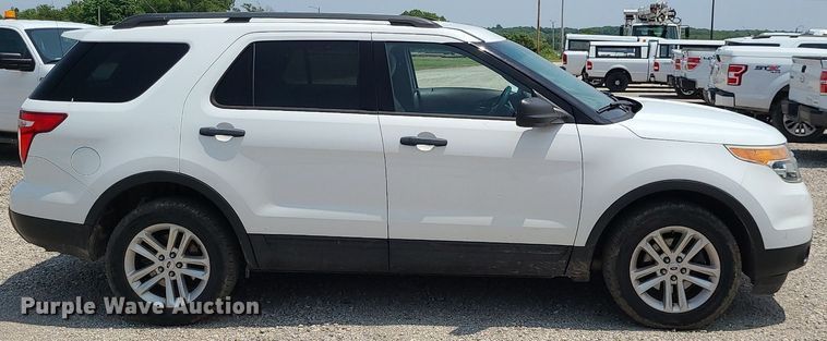 image for item LE9213 2015 Ford Explorer  SUV