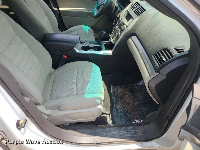 image for item LE9213 2015 Ford Explorer  SUV