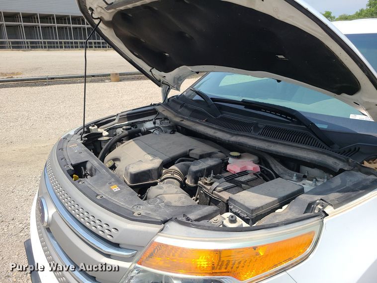 image for item LE9213 2015 Ford Explorer  SUV