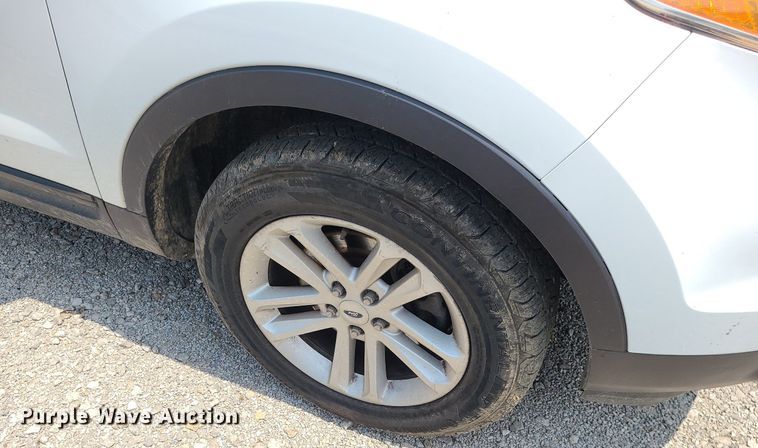 image for item LE9213 2015 Ford Explorer  SUV