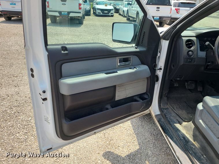 image for item LE9215 2011 Ford F150  pickup truck