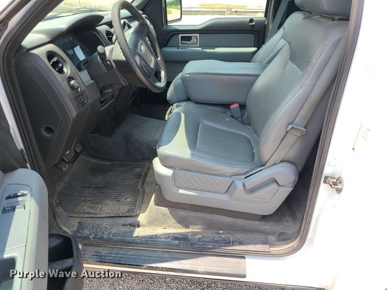 image for item LE9215 2011 Ford F150  pickup truck