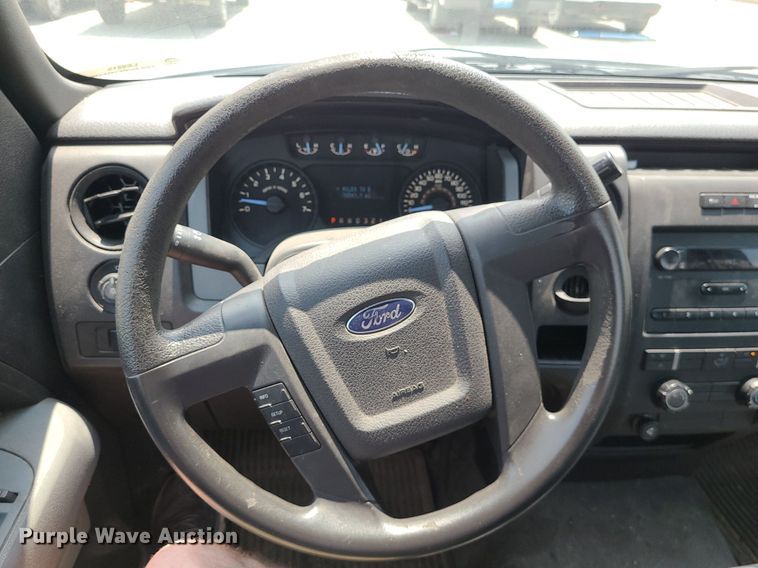 image for item LE9215 2011 Ford F150  pickup truck