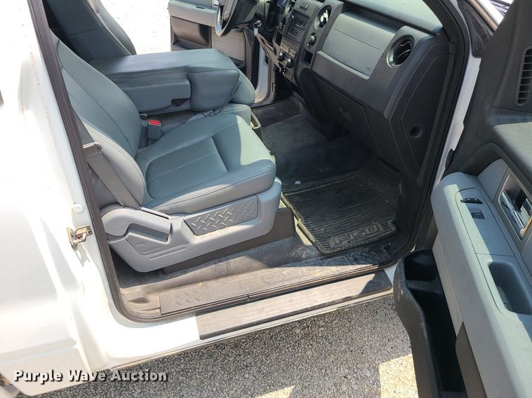 image for item LE9215 2011 Ford F150  pickup truck