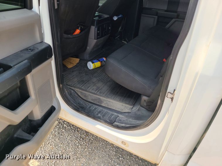 image for item LE9216 2018 Ford F150  SuperCrew pickup truck