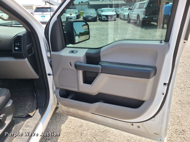 image for item LE9216 2018 Ford F150  SuperCrew pickup truck